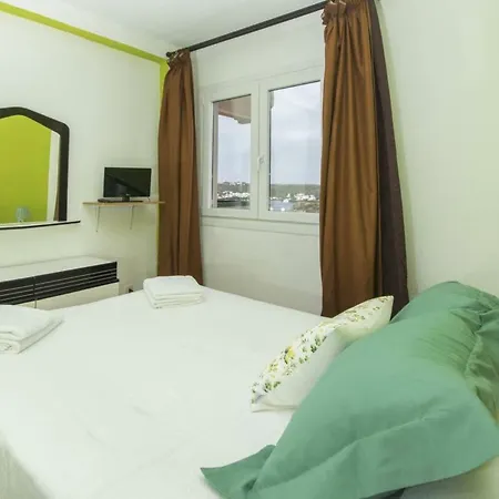 Appartamento Cala Corb Low Cost 2 Bedroom, 5 Pax, Balcony With See View! Es Castell (Menorca)